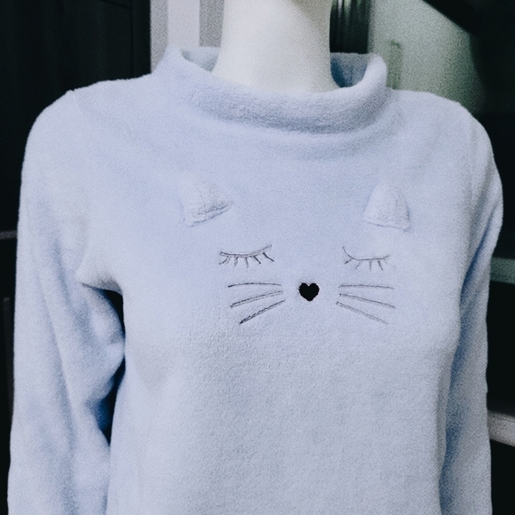 Gu | Catty Fluffy jumper 😻 - Picture 2 of 13